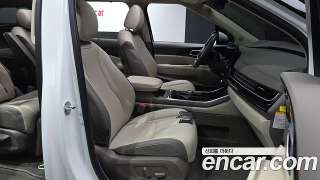 Kia Canival 2025 — photo 18