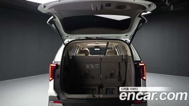 Kia Canival 2025 — photo 26