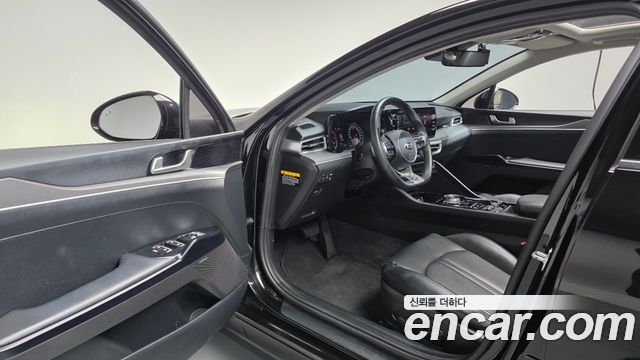 Kia K5 2020 — photo 13
