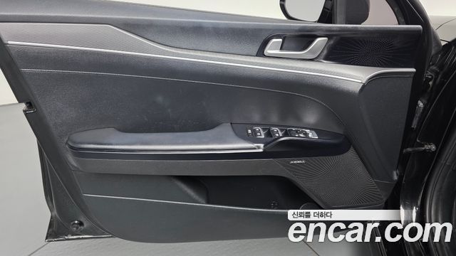 Kia K5 2020 — photo 14