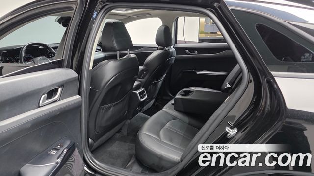 Kia K5 2020 — photo 16
