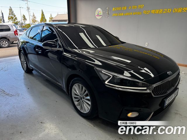 Kia K7 2017 — photo 1