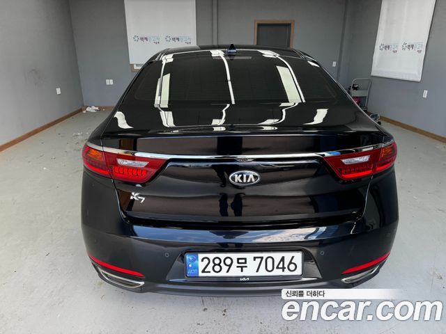 Kia K7 2017 — photo 4