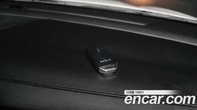 Kia K3 2024 — photo 29