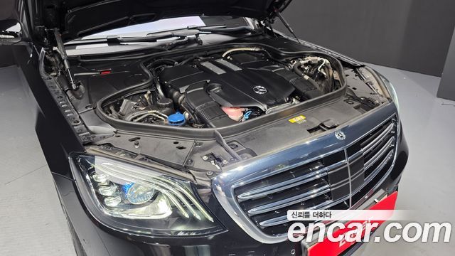 Mercedes-Benz S-Class 2019 — photo 6
