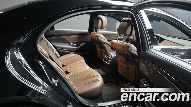 Mercedes-Benz S-Class 2019 — photo 18