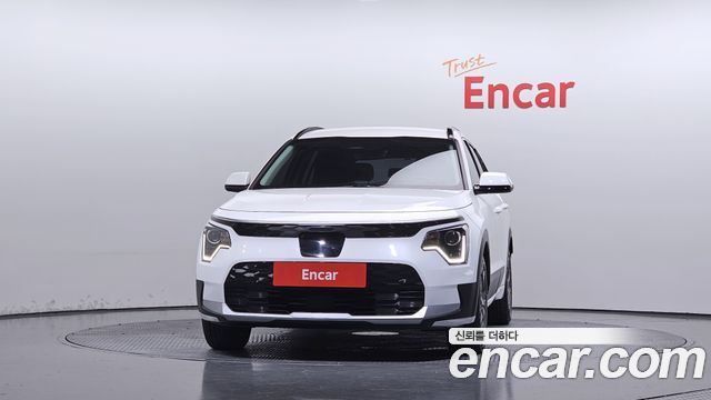Kia Niro 2023 — photo 3