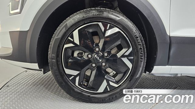 Kia Niro 2023 — photo 5