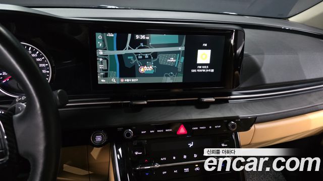 Kia Canival 2021 — photo 20