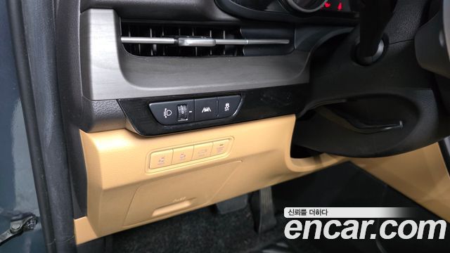 Kia Canival 2021 — photo 29