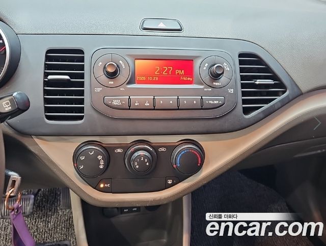 Kia morning 2016 — photo 11