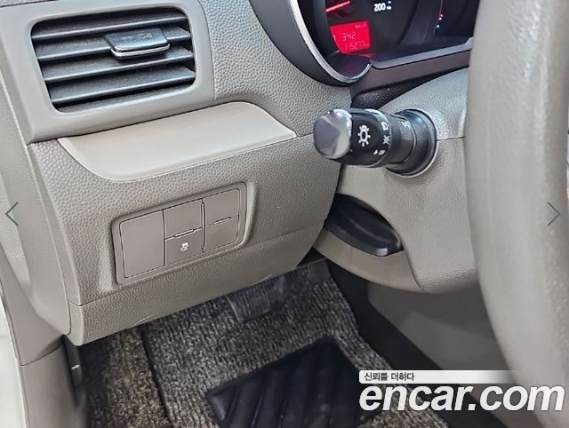 Kia morning 2016 — photo 16