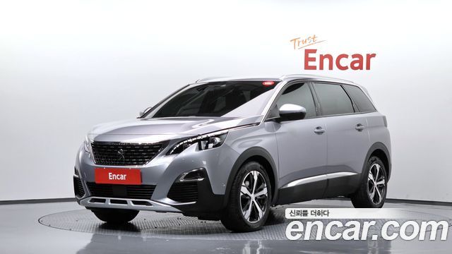 Peugeot 5008 2018 — photo 1
