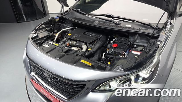 Peugeot 5008 2018 — photo 6