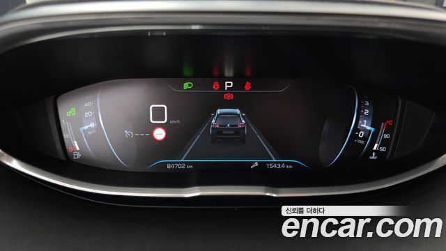 Peugeot 5008 2018 — photo 11