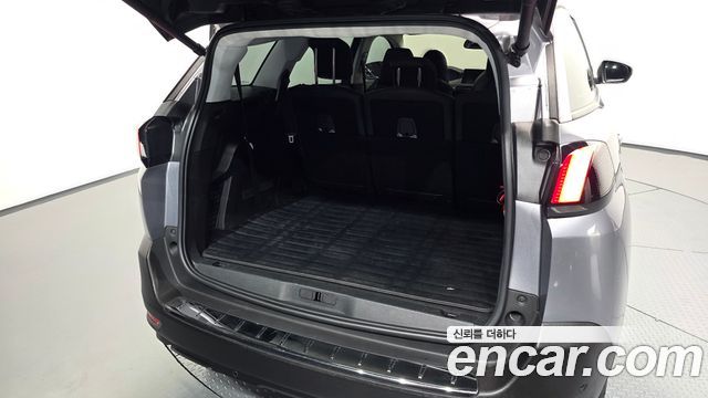 Peugeot 5008 2018 — photo 35
