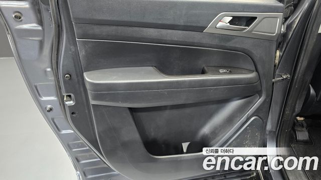 KG Mobility Rexton 2019 — photo 15