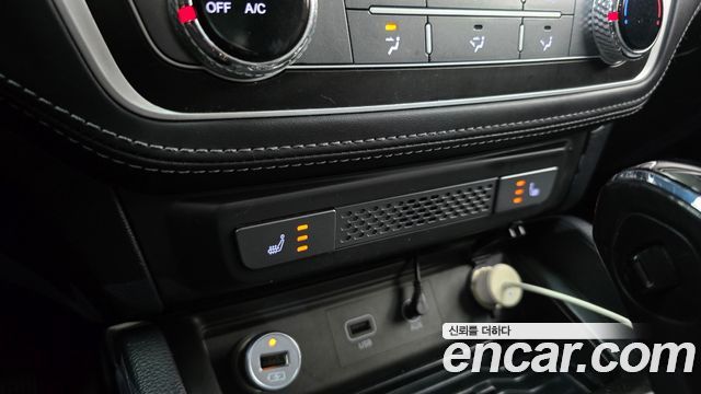 KG Mobility Rexton 2019 — photo 31