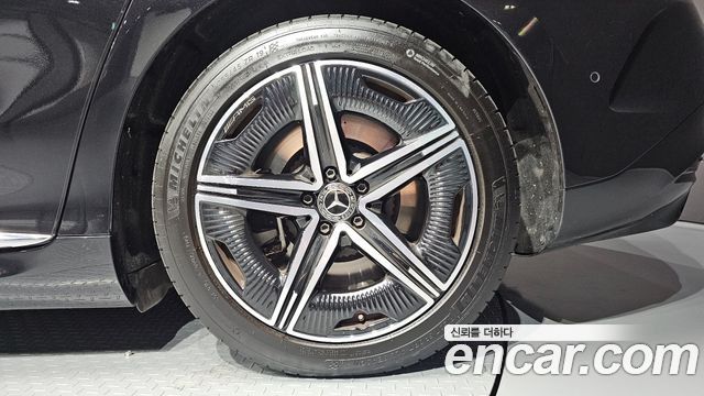 Mercedes-Benz EQE 2024 — photo 7