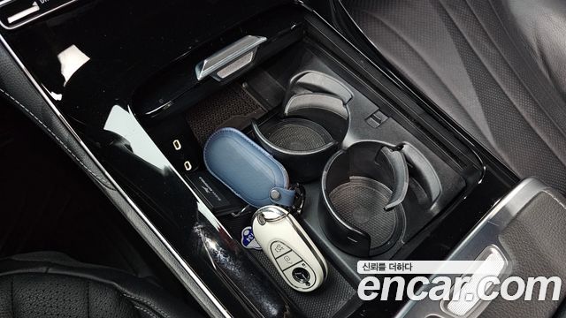 Mercedes-Benz EQE 2024 — photo 30