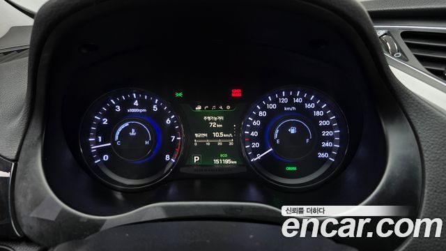 Hyundai Grandeur 2016 — photo 11