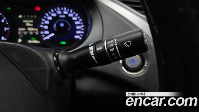 Hyundai Grandeur 2016 — photo 27