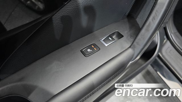 Hyundai Grandeur 2016 — photo 28