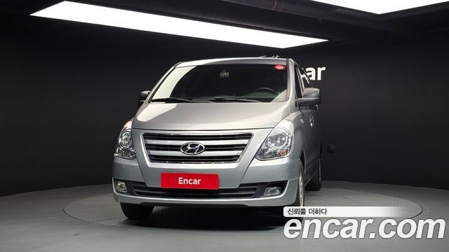 Hyundai Starex 2017 — photo 3