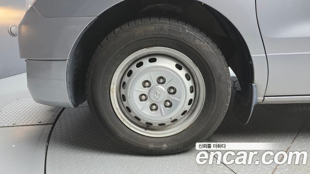 Hyundai Starex 2017 — photo 5