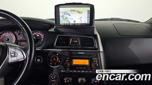 KG Mobility KORANDO 2017 — photo 20