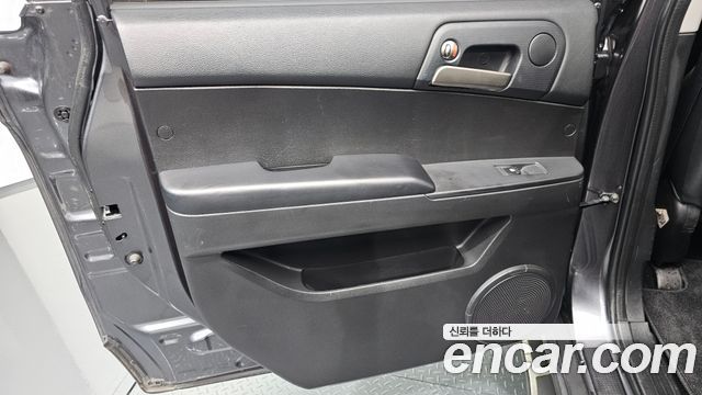 KG Mobility KORANDO 2017 — photo 15