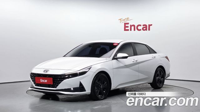 Hyundai AVANTE 2023 — photo 1