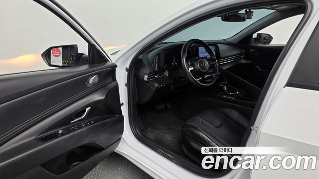 Hyundai AVANTE 2023 — photo 10