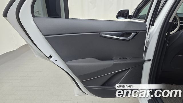 Kia Niro 2026 — photo 15