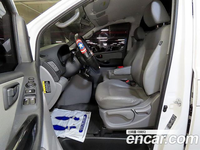 Hyundai Starex 2019 — photo 6