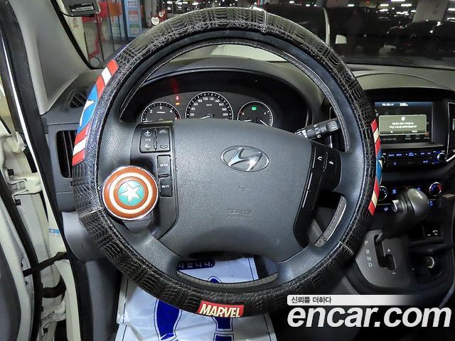 Hyundai Starex 2019 — photo 8