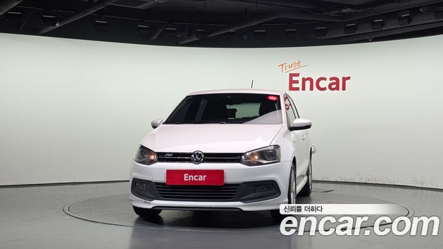 Volkswagen Polo 2013 — photo 3