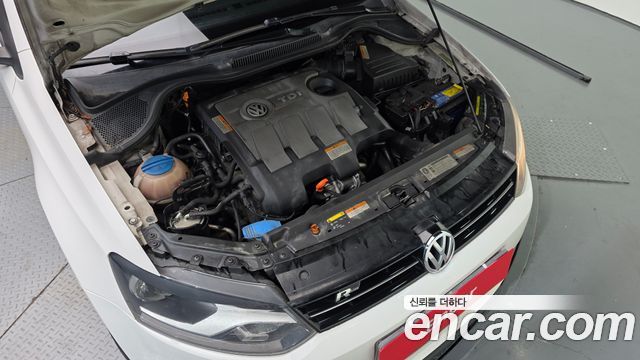 Volkswagen Polo 2013 — photo 6