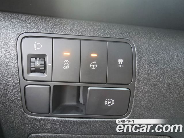 Hyundai Staria 2023 — photo 15