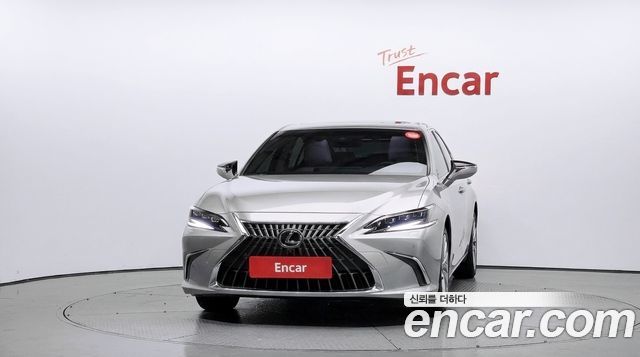 Lexus ES 2025 — photo 3