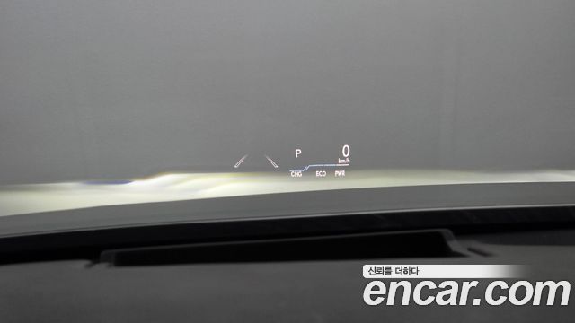 Lexus ES 2025 — photo 20