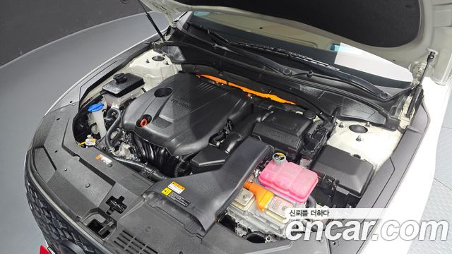 Hyundai Grandeur 2023 — photo 6