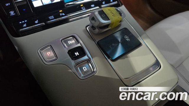 Hyundai Grandeur 2023 — photo 12
