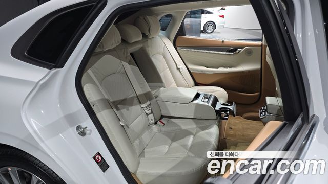 Hyundai Grandeur 2023 — photo 17