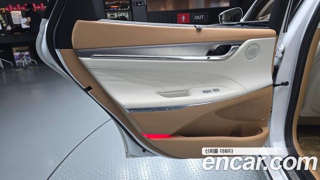 Hyundai Grandeur 2023 — photo 15