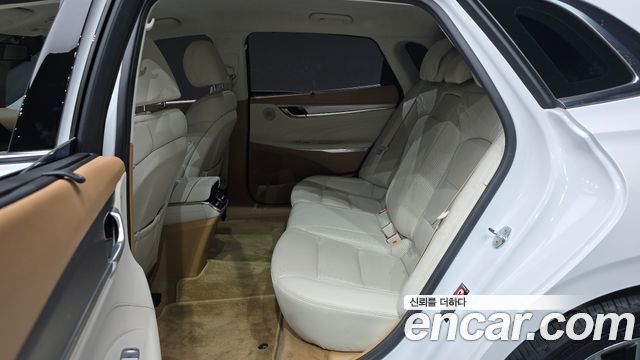 Hyundai Grandeur 2023 — photo 16