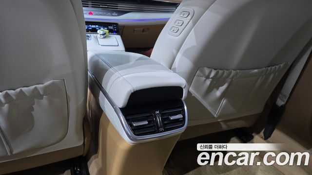 Hyundai Grandeur 2023 — photo 34