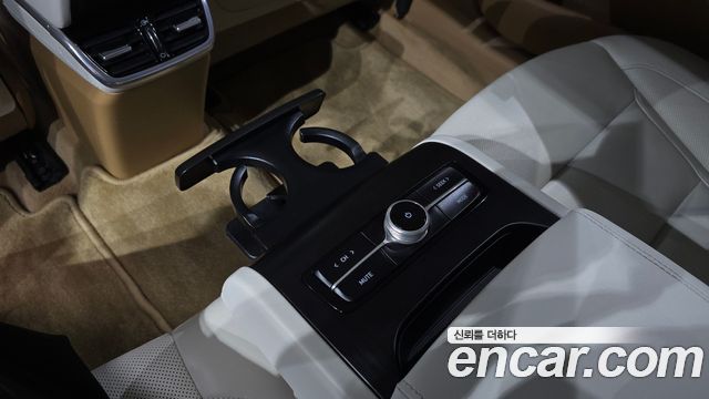Hyundai Grandeur 2023 — photo 35
