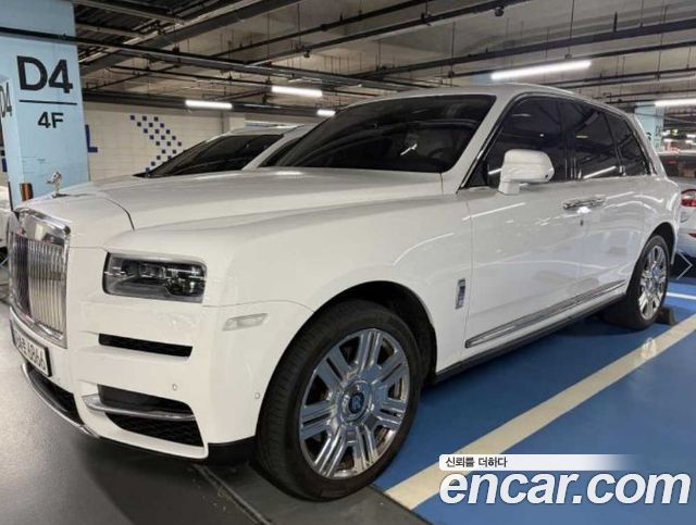 Rolls-Royce Cullinan 2022 — photo 2