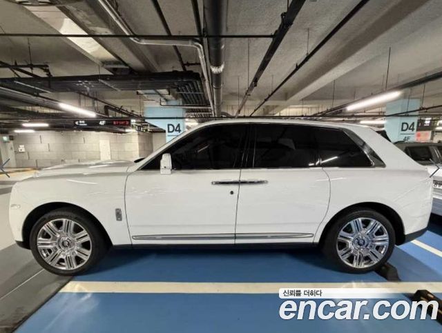 Rolls-Royce Cullinan 2022 — photo 3